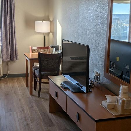 デイズ イン&スイーツ バイ ウィンダム キャッスル ロック キャッスルロック エクステリア 写真